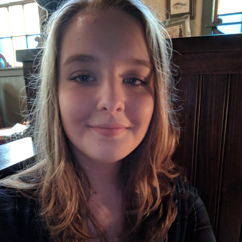 Meet your Posher, Avery